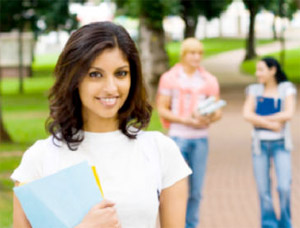Picture of students walking to class